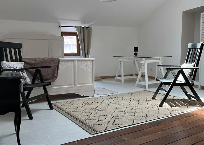 Dans Le Coeur De Sartene, Corse Des Corses Sartene (Corsica)